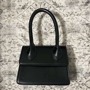 Elegant Black Handbag